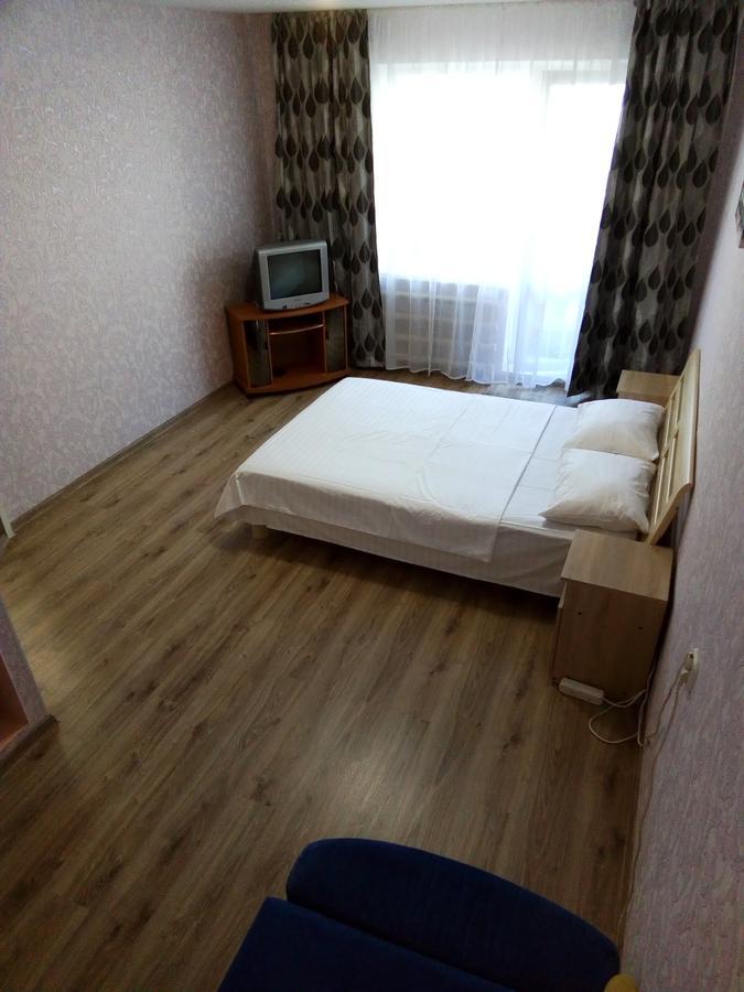 Daire On Kharkovskoe Shosse 170 B *